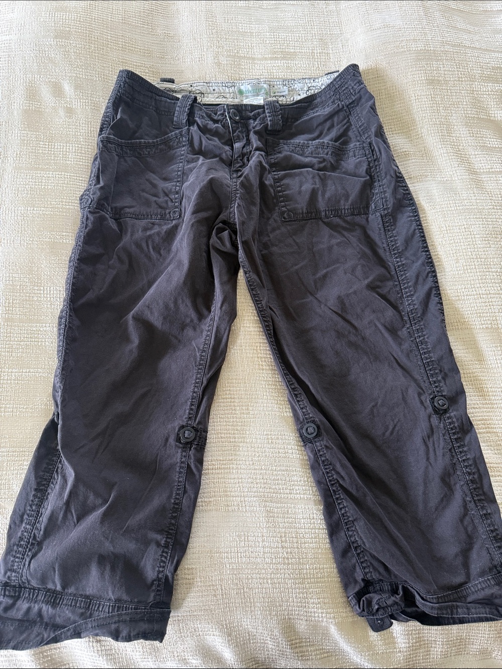 Aventura Organic Cotton Capri Pants - black